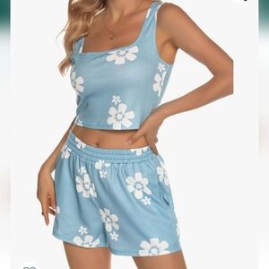 YAWJET Blue Floral  Tank Top & Shorts Pajama Set Comfy Loungewear Size XL